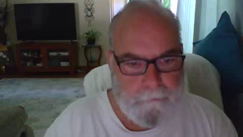 earl52 online show from June 2026 01:06:02 PM