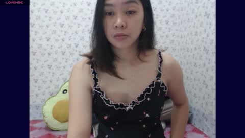 Snapshot of earthlypleasures chatting on October 2025 07:48:01 PM shaina online show from October 2025 07:48:01 PM