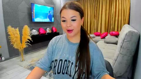 easternbeautyy online show from February 2025 10:03:02 PM