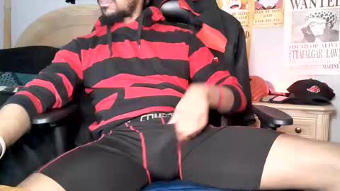 Snapshot of easybreezy20 chatting on December 2024 06:19:02 AM TWITTER INSTAGRAM easybreezy20 ONLINE 1230 AM TO 7AM online show from December 2024 06:19:02 AM