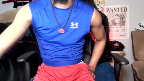 Snapshot of easybreezy20 chatting on January 2025 07:06:02 AM TWITTER INSTAGRAM easybreezy20 ONLINE 1230 AM TO 7AM online show from January 2025 07:06:02 AM