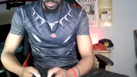 Snapshot of easybreezy20 chatting on November 2025 06:35:01 AM TWITTER INSTAGRAM easybreezy20 ONLINE 1230 AM TO 7AM online show from November 2025 06:35:01 AM