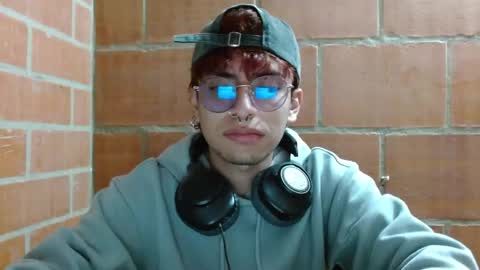 Snapshot of eather_luxury chatting on December 2025 08:02:01 PM eather_luxury online show from December 2025 08:02:01 PM