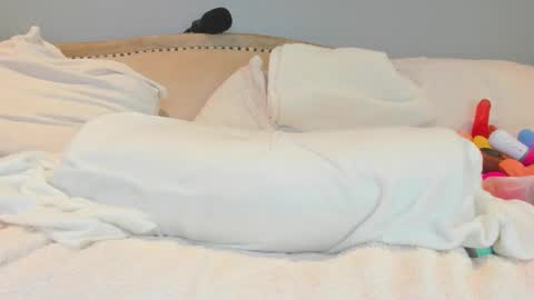 Allison online show from December 2024 07:41:02 PM