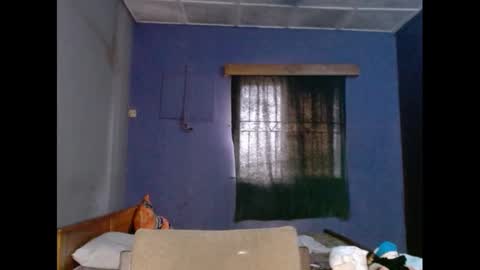 eatuupx online show from February 2025 10:50:02 AM