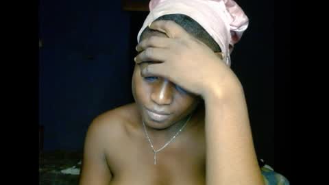 eatuupx online show from February 2025 01:35:01 AM