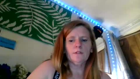 ChubbyBunny85 online show from April 2026 01:21:01 PM