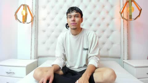 Snapshot of eban_gnr chatting on April 2026 01:23:01 PM EBAN online show from April 2026 01:23:01 PM