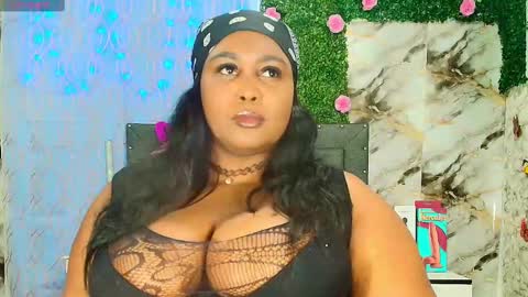 ANGIE online show from October 2025 03:48:02 AM