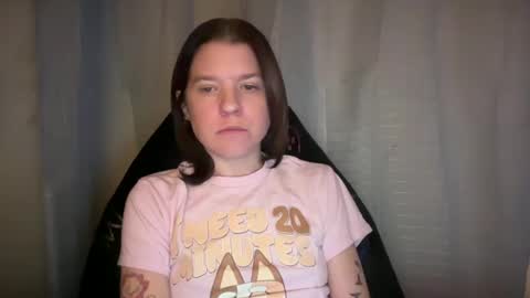 Snapshot of ebony8ivory chatting on February 2025 04:14:02 AM americnbarbie online show from February 2025 04:14:02 AM