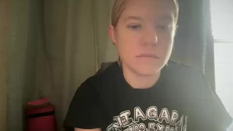 Snapshot of ebony8ivory chatting on October 2025 05:00:01 PM americnbarbie online show from October 2025 05:00:01 PM