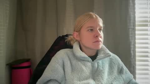 americnbarbie online show from November 2025 05:19:01 PM