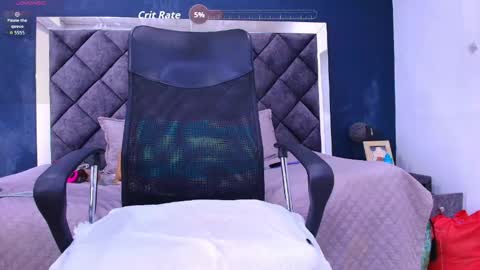 Snapshot of ebony__jheim chatting on June 2026 02:33:01 PM jheim online show from June 2026 02:33:01 PM