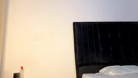 Arya online show from November 2025 08:27:02 PM