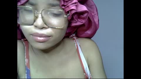 Snapshot of ebony_badgurl chatting on April 2026 06:32:01 PM Ebony badgurl online show from April 2026 06:32:01 PM
