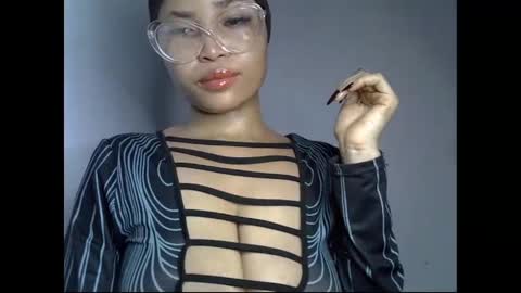 Snapshot of ebony_badgurl chatting on May 2026 03:27:01 PM Ebony badgurl online show from May 2026 03:27:01 PM