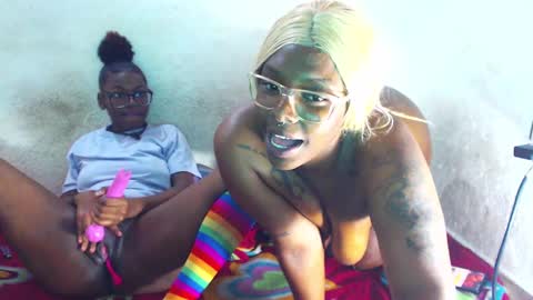 Snapshot of ebony_chayna chatting on December 2024 09:02:01 PM chayna smith online show from December 2024 09:02:01 PM