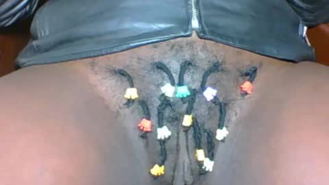 Snapshot of ebony_choco2 chatting on October 2025 06:36:01 PM ebony choco2 online show from October 2025 06:36:01 PM