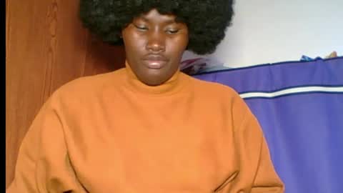 Snapshot of ebony_choco2 chatting on April 2026 06:03:02 AM ebony choco2 online show from April 2026 06:03:02 AM