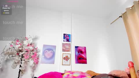 ebony_cute9 online show from February 2026 07:01:02 PM