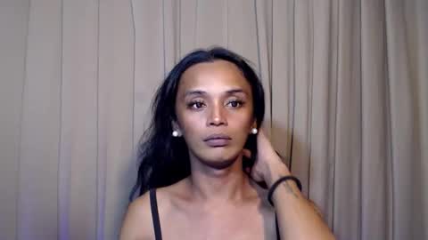 Snapshot of ebony_enchantress chatting on February 2026 09:22:02 PM BEA DONT FORGET TO FOLLOW ME online show from February 2026 09:22:02 PM