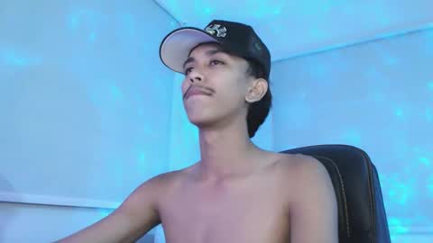 ebony_fuckboy online show from November 2025 08:08:01 PM