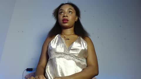 Snapshot of ebony_joness2 chatting on October 2025 05:03:02 AM maria online show from October 2025 05:03:02 AM
