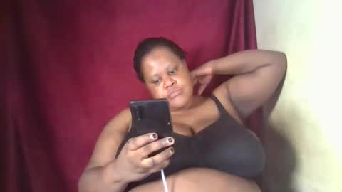 ebony_magixs online show from November 2025 07:38:01 PM