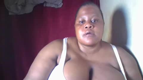 ebony_magixs online show from December 2025 03:19:01 PM