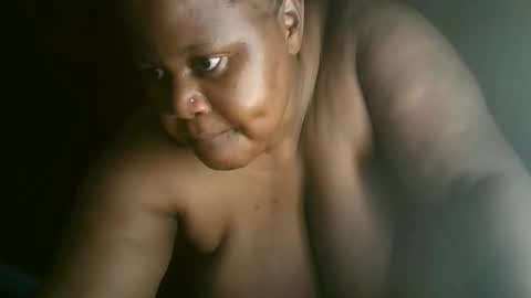 Snapshot of ebony_magixs chatting on February 2026 10:18:01 AM ebony_magixs online show from February 2026 10:18:01 AM