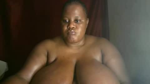 Snapshot of ebony_magixs chatting on February 2026 10:30:01 AM ebony_magixs online show from February 2026 10:30:01 AM