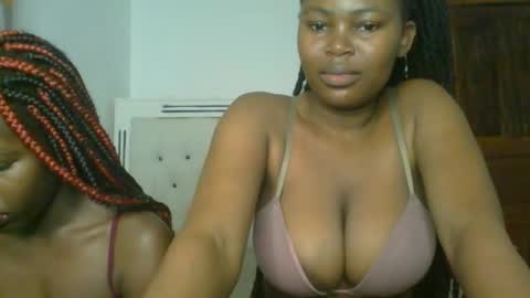 ebony_meeky online show from October 2025 02:59:02 PM
