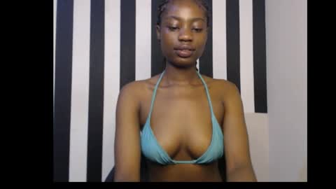 Ella online show from October 2025 10:05:02 AM