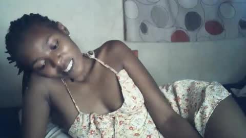 ebony_phoenix12 online show from December 2025 10:32:02 AM