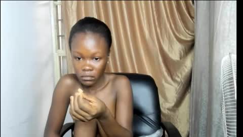 Snapshot of ebony_pussygirl2 chatting on March 2026 06:52:01 AM Ebony pussygirl2 online show from March 2026 06:52:01 AM