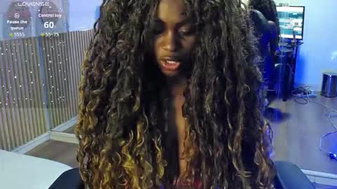 ebony_rizon online show from March 2026 01:39:01 PM