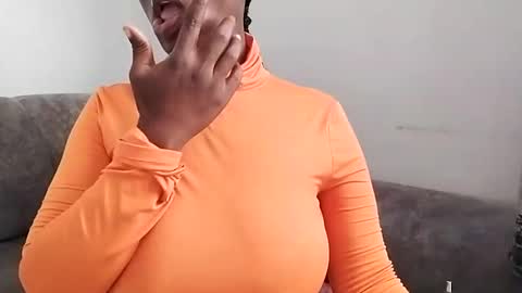 Snapshot of ebonycandymelani chatting on March 2025 04:47:02 AM Ebony Melanie online show from March 2025 04:47:02 AM