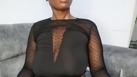 Snapshot of ebonycandymelani chatting on March 2025 10:31:02 PM Ebony Melanie online show from March 2025 10:31:02 PM