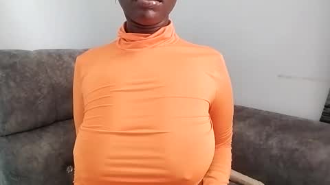 Snapshot of ebonycandymelani chatting on March 2025 04:50:02 AM Ebony Melanie online show from March 2025 04:50:02 AM