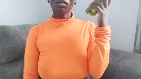 Snapshot of ebonycandymelani chatting on March 2025 11:21:01 AM Ebony Melanie online show from March 2025 11:21:01 AM