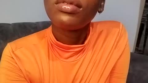 Snapshot of ebonycandymelani chatting on March 2025 10:24:02 PM Ebony Melanie online show from March 2025 10:24:02 PM