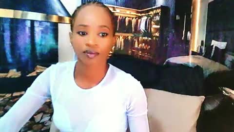 Snapshot of ebonycreamy69 chatting on February 2025 07:02:02 AM Nova online show from February 2025 07:02:02 AM