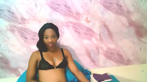 Snapshot of ebonycreamy69 chatting on February 2026 07:20:01 AM Nova online show from February 2026 07:20:01 AM