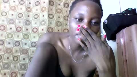 Snapshot of ebonycutegal4 chatting on February 2025 07:26:01 PM MELLEN online show from February 2025 07:26:01 PM