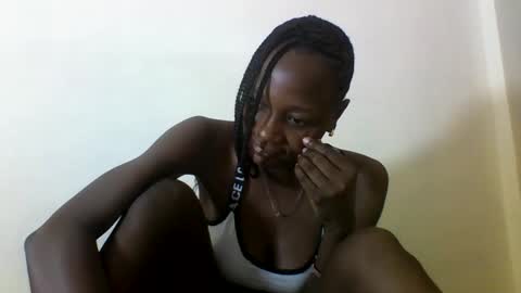 Snapshot of ebonycutegal4 chatting on September 2025 07:41:02 AM MELLEN online show from September 2025 07:41:02 AM