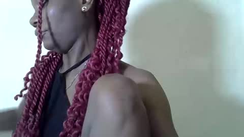 Snapshot of ebonycutegal4 chatting on November 2025 06:57:01 AM MELLEN online show from November 2025 06:57:01 AM