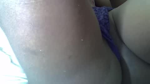 Snapshot of ebonycutegal4 chatting on November 2025 09:20:01 PM MELLEN online show from November 2025 09:20:01 PM