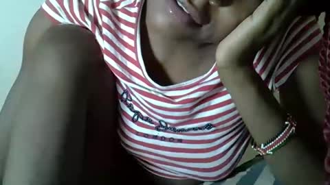 Snapshot of ebonycutegal4 chatting on November 2025 09:25:01 AM MELLEN online show from November 2025 09:25:01 AM
