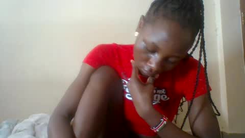 Snapshot of ebonycutegal4 chatting on July 2026 07:35:02 AM MELLEN online show from July 2026 07:35:02 AM