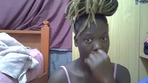 ebonydora online show from December 2025 02:50:02 AM